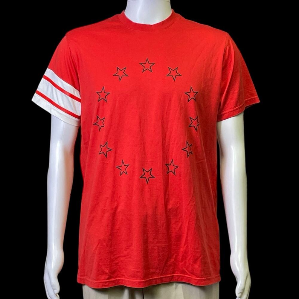 Givenchy Archival Riccardo Tisci FW17 Stars Stripe T Shirt Red Columbian Fit XXS